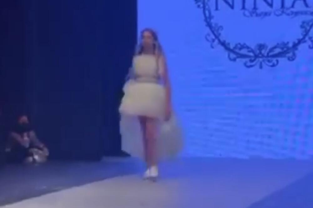 ĆERKA JELENE KARLEUŠE JE PRAVA MALA DIVA: Krenula stopama svoje majke, sve ove FOTKE ukazuju samo jedno!