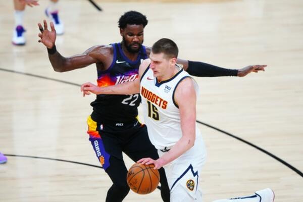 PROBLEMI U FINIKSU: Ejton odbija da potpiše ugovor ukoliko nije maksimalni!