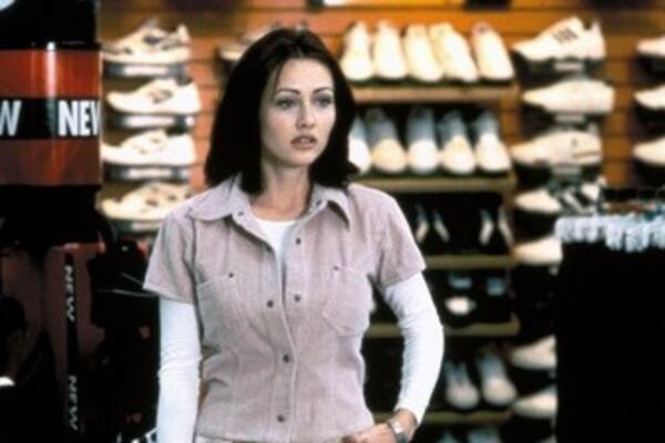 ŠENON DOERTI GODINAMA SE BORI SA KANCEROM,SADA JE U ZAVRŠNOJ FAZI! Objavljena fotka:Gotovo je sa percepcijom lepote