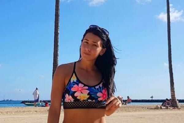 DAJANA BUTULIJA POKAZALA BRUTALNO TELO U 4. DECENIJI! Žena se RAZGOLITILA i OBESMISLILA INSTAGRAM! GORI SVE(FOTO)