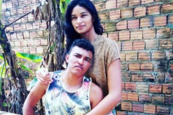 ONA JE VISOKA 207 CM, A NJEN MUŽ 164 CM: Ali iza ove ljubavi ima jedan TUŽAN DETALJ (FOTO)