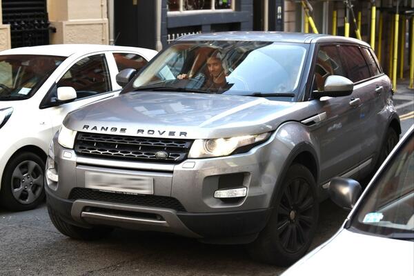 OVOM SE NIKO NIJE NADAO: Aguero mu poklonio DŽIP, a potez novog vlasnika je previše IZNENAĐUJUĆ - NEVEROVATNO!