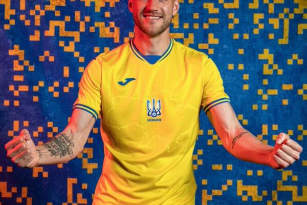 STAVILI NA DRES SLOGANE KOJE SU KORISTILI SARADNICI NACISTA! UEFA naredila Ukrajincima HITNU promenu dresova!