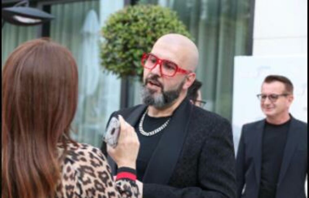 Dejan je ponosan na svoju mamu