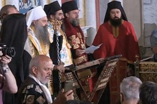 SPASOVDANSKA BESEDA PATRIJARHA PORFIRIJA: Ne treba niko da nam objašnjava ko smo!