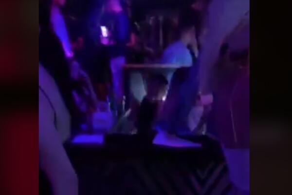 JALA I BUBA POBEGLI OD NOVINARA, ALI NAPRAVILI OVAKVU ATMOSFERU: Espreso na licu mesta, BEOGRAĐANI PARTIJAJU!