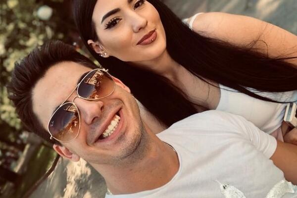 ROMANTIČNO: Filip i Maša proslavili godišnjicu veze! (FOTO)