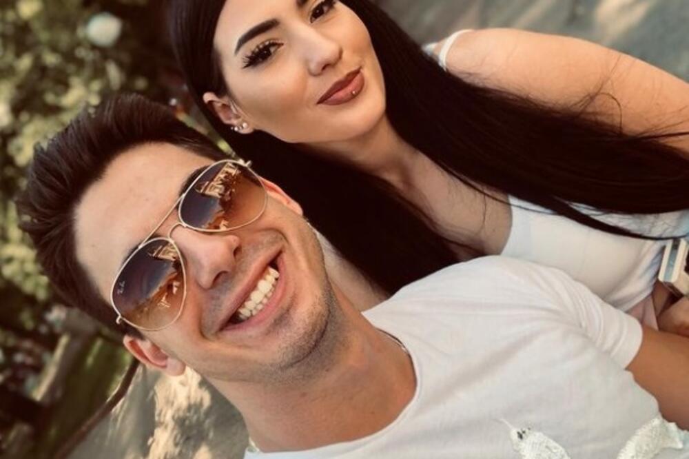 ROMANTIČNO: Filip i Maša proslavili godišnjicu veze! (FOTO)