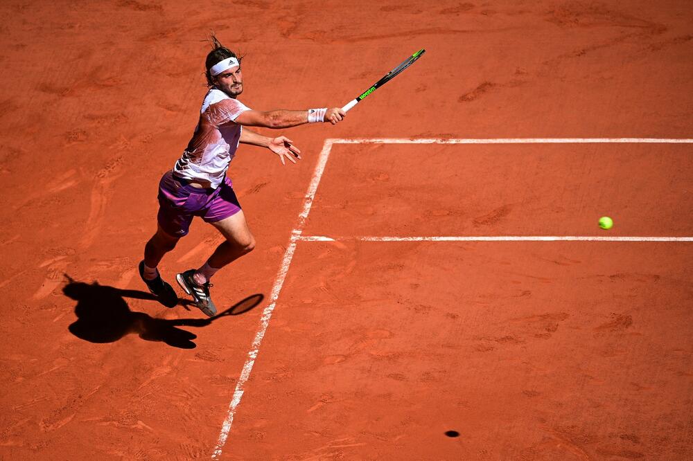 CICIPAS JE ČUDESAN, JELENA NE VERUJE KAKO JE NOVAK OSTAO BEZ SETA: Njen izraz lica sve govori! (FOTO)