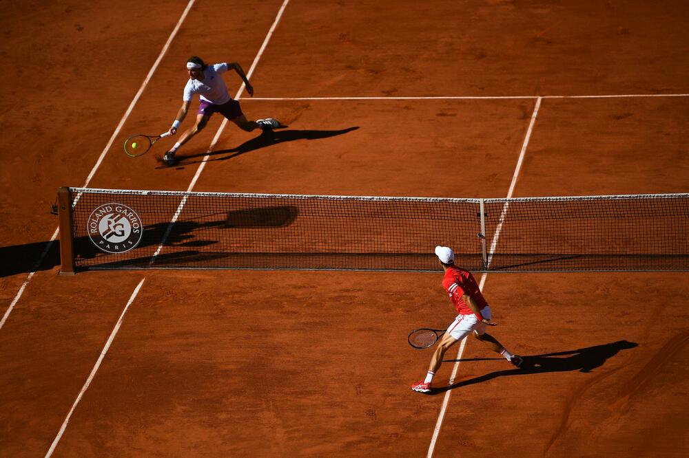 NE MOŽE VIŠE DA GLEDA NOVAKA NA TRONU: Đokovićev konkurent sanja trenutak kada će ga skinuti sa prvog mesta!
