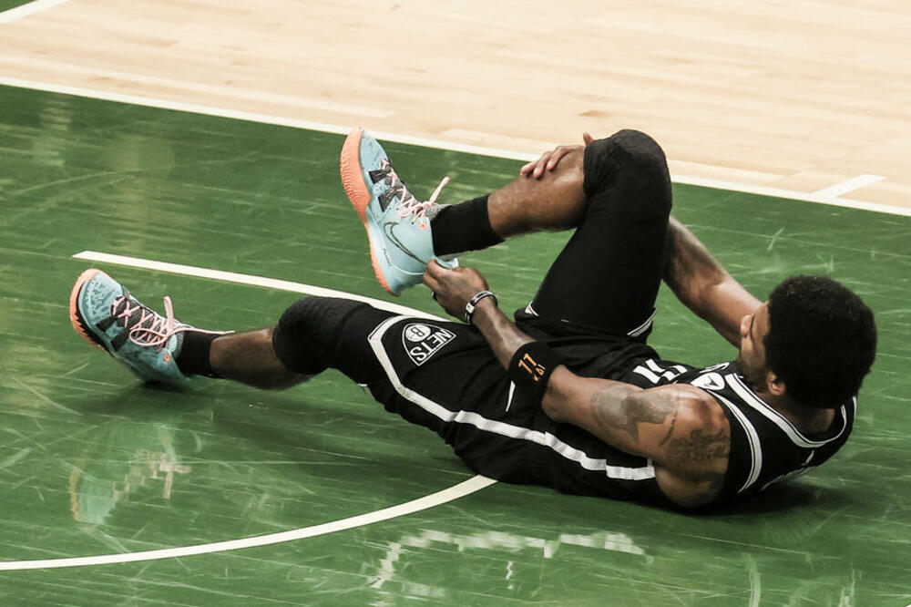 POVREDA IRVINGA BACILA SENKU NA POBEDU BAKSA! Bruklin ostao bez dve super zvezde u timu (VIDEO)