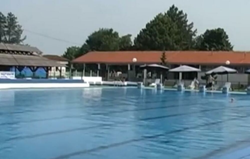 Gradski bazen u Odžacima
