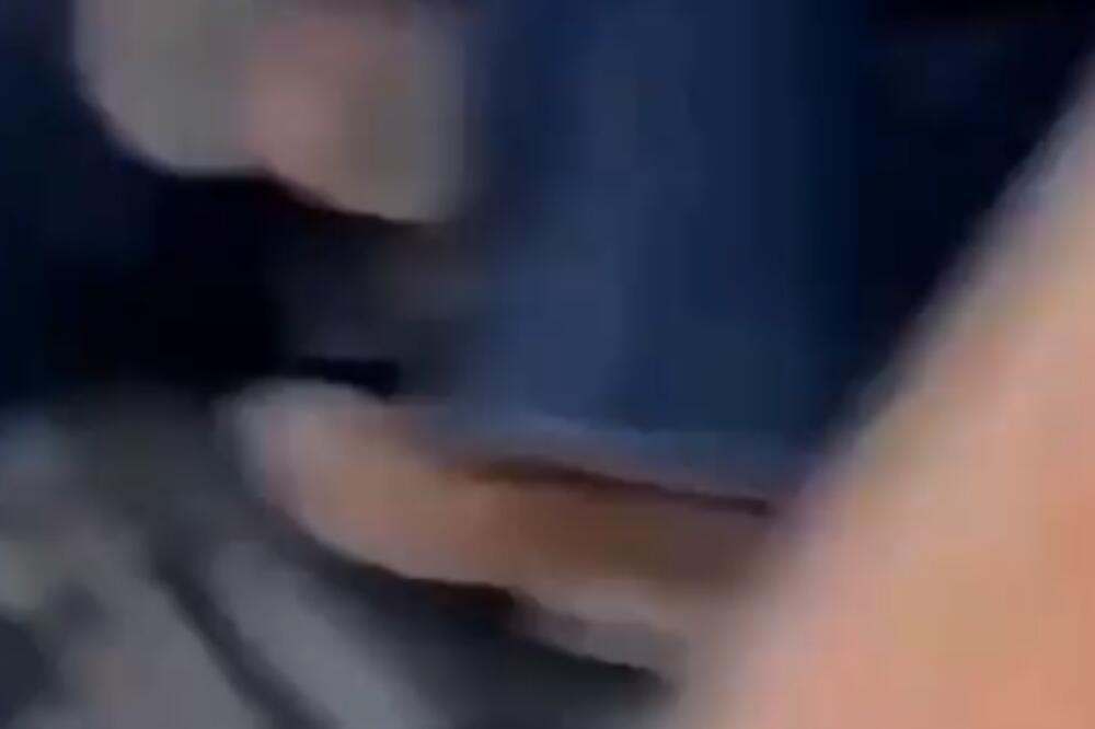 UPRAVO SE DESILA STRAVIČNA NESREĆA, KAMERA SVE ZABELEŽILA: Usnimljen JEZIV TRENUTAK, 8 osoba HITNO HOSPITALIZOVANO!