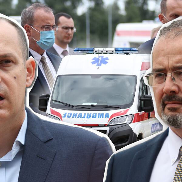 ZNAČAJAN POKLON PRIJATELJA: Sjedinjene Države donirale 6 NOVIH AMBULANTNIH VOZILA zdravstvenim ustanovama u Srbiji