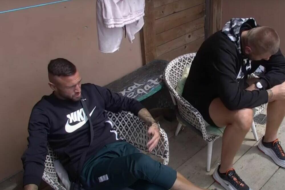 LJUBAVNICE IM DOŠLE GLAVE! Ša i Janjuš zaseli i POČELI DA KUJAJU nad GORKOM SUBIDNOM: Jedan je OBOLEO zbog devojke