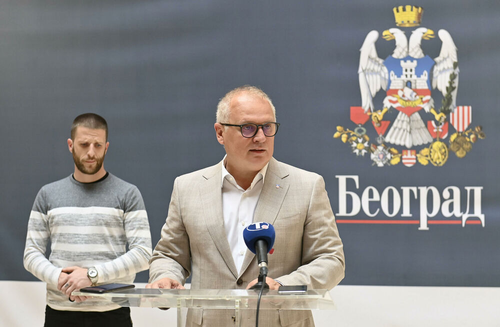 Goran Vesić sa herojem Beograda