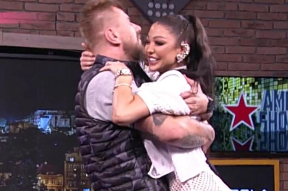 ZA MAJU GLAVNI GRAD ŠPANIJE JE MEKSIKO,A TEK BOSNE! Kako je Janjuš čuo šta je rekla poželeo je da joj NAPRAVI DETE!