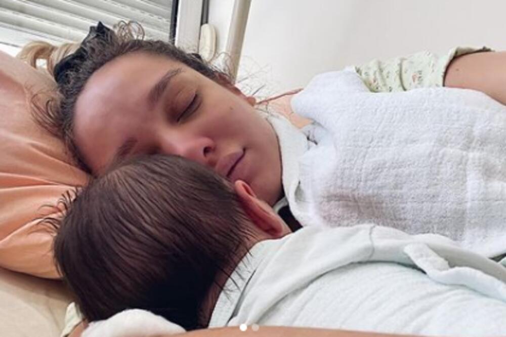 LUNA ĐOGANI FOTKALA MARKA I BEBU: Prizor je predivan, ovo je nešto NAJLEPŠE što ćete videti danas! (FOTO)