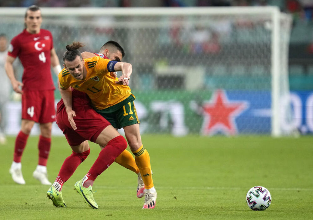 Fudbalska reprezentacija Velsa, Fudbalska reprezentacija Turske