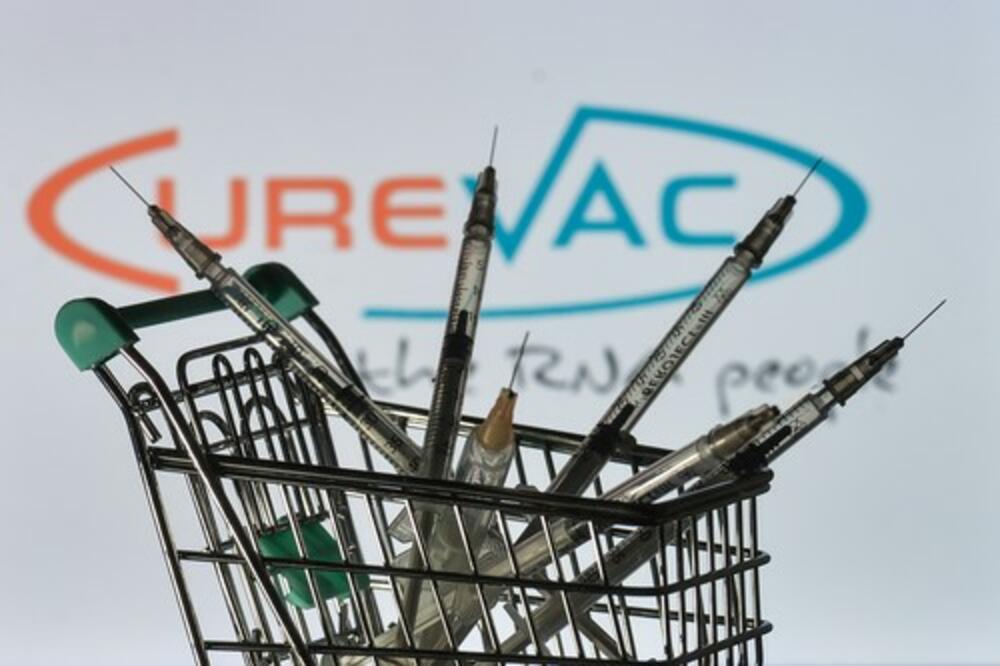 LOŠI REZULTATI NOVE VAKCINE PROTIV KORONE: Ugrožena isporuka NEKOLIKO STOTINA MILIONA DOZA!