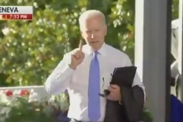 CEO SVET PRIČA O BAJDENOVOM ISPADU: OŠTRO odbrusio novinarki VIDNO IZNERVIRAN njenim pitanjem! (VIDEO)