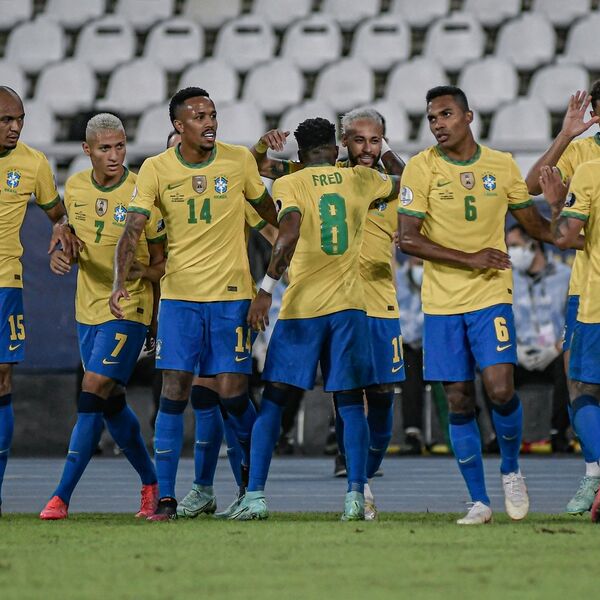 "SRUŠEN MI JE SAN"! Zvezda Brazila RAZOČARANA što ne ide na Mundijal u Kataru (FOTO)