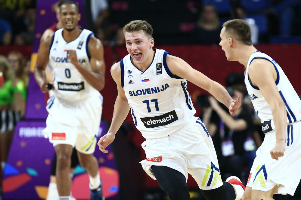 DONČIĆ "PONIZIO" BIVŠEG IGRAČA PARTIZANA NA TRENINGU: Od muke je stavio MAJICU PREKO GLAVE!