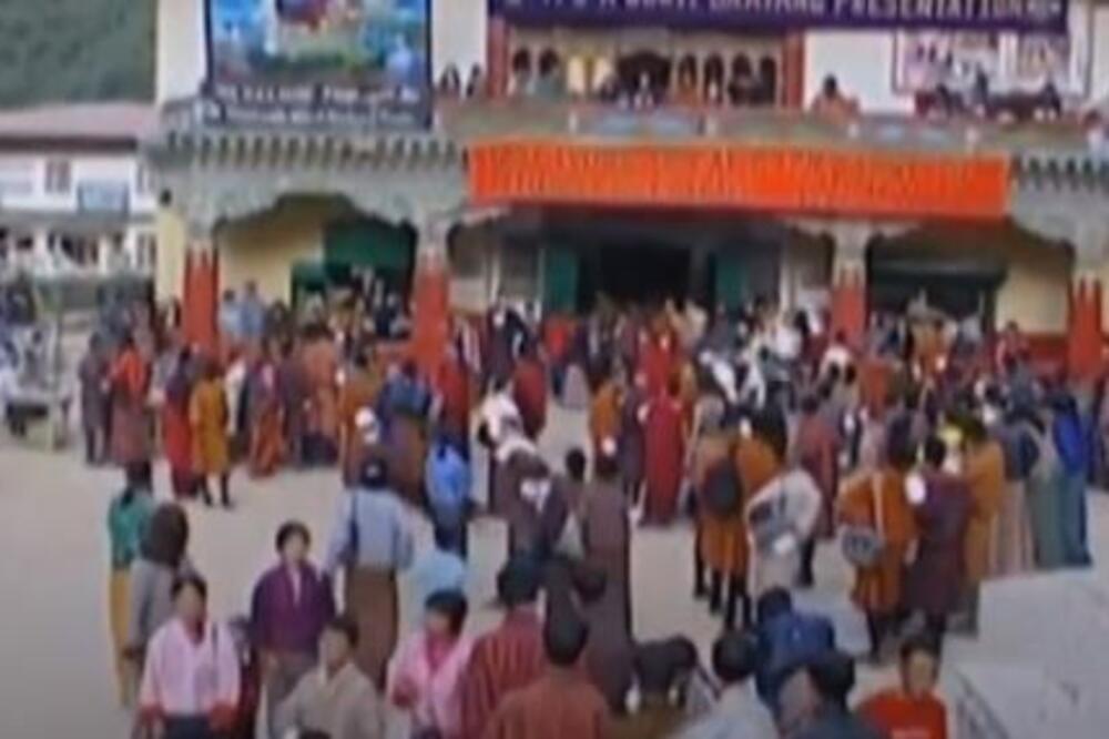 JEDINA ZEMLJA NA PLANETI KOJA IMA MINISTARSTVO ZA SREĆU: Posebno će se svideti NEPUŠAČIMA