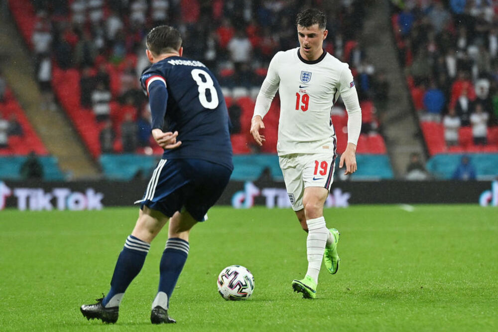 ENGLESKA BEZ POMOĆI FUDBALERA ČELSIJA: A za sve je kriv reprezentativac Škotske!