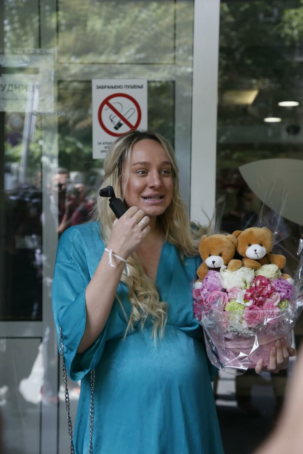 Luna Đogani, Porođaj