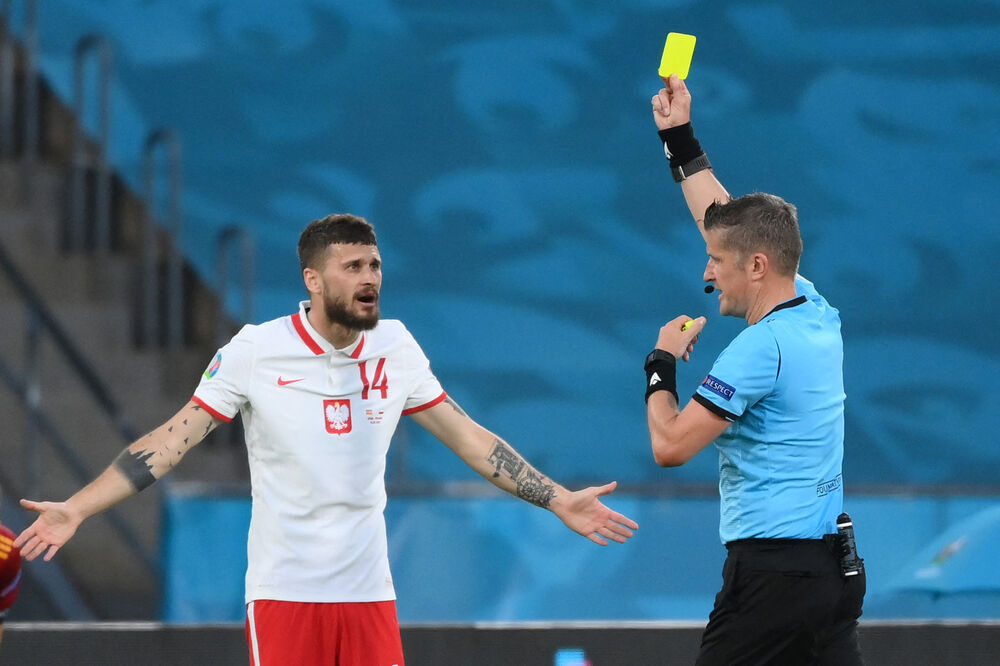 Fudbalska reprezentacija Španije, Fudbalska reprezentacija Poljske