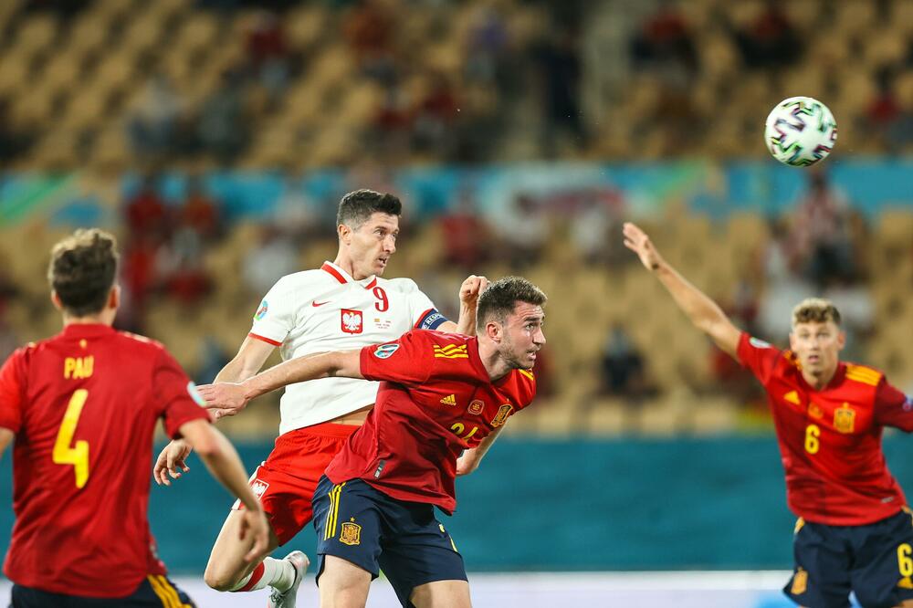 ŠPANIJA NA VELIKIM MUKAMA: Poljska se spasila i ostala u igri za prolazak dalje (VIDEO+FOTO)