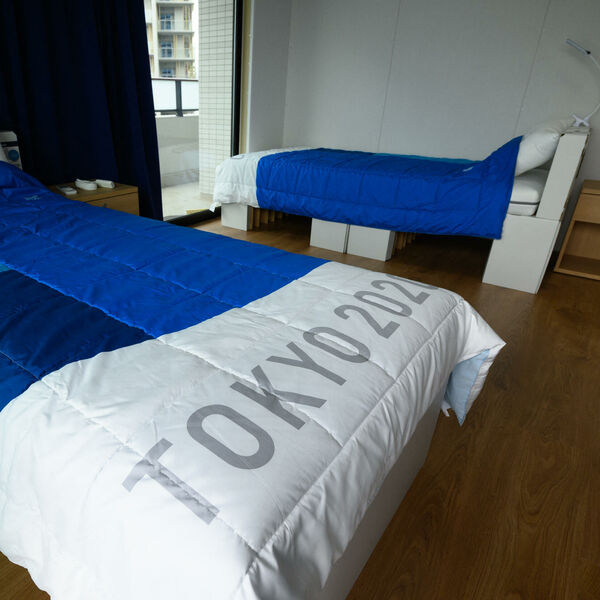 SPORTISTIMA ZABRANJENO VOĐENJE LJUBAVI ZA VREME OLIMPIJSKIH IGARA: Kondome mogu dobiti tek po završetku takmičenja