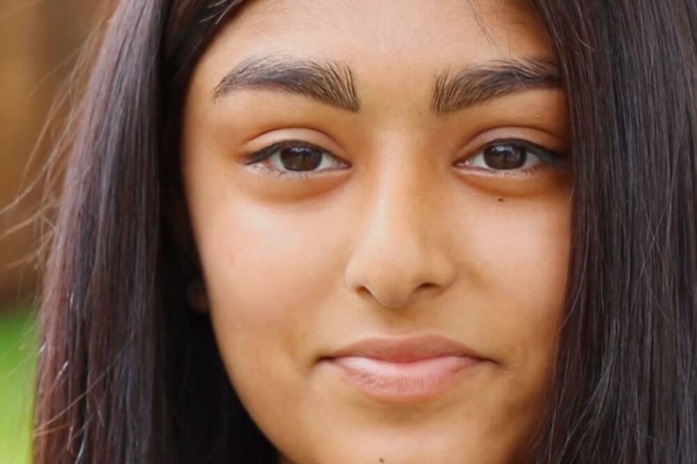 TRAGEDIJA! TINEJDŽERKA POKLONILA KOSU HUMANITARNOJ ORGANIZACIJI: Godinu dana kasnije joj je dijagnostikovan rak!