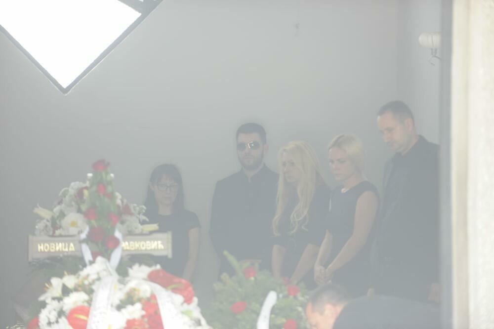 OGROMAN GUBITAK, PORODICA NEUTEŠNA: Udovica ne može da dođe sebi, a tu je i POSEBNA SUZA OD SINA!