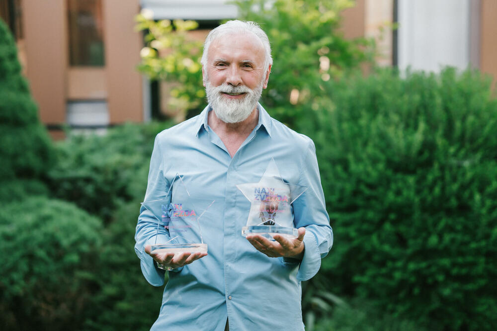 NAXI ZVEZDA URUČENA NAJPOPULARNIJEM IZVOĐAČU S NAŠIH PROSTORA: Veliki rad put do ovakvih priznanja