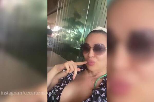 POSLE ROĐENDANA ZAPALILA NA KIPAR! CECA GA ŽIVI ZA SVE PARE: U kupaćem pokazala kako uživa! (VIDEO)