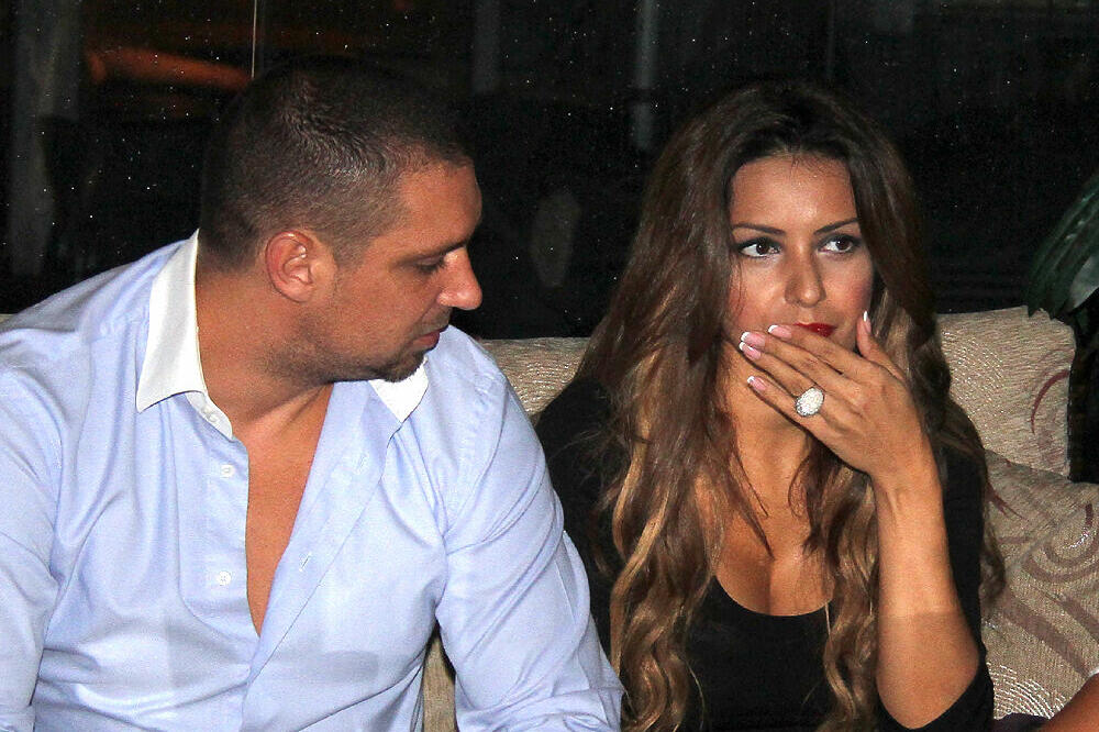 OGLASIO SE TANJIN BIVŠI MUŽ O NJENOJ NAVODNOJ AFERI SA POLITIČAREM: "Želim joj svu sreću!"