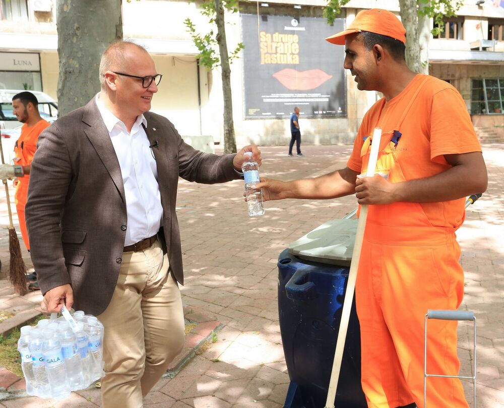 Goran Vesić, Gradska čistoća