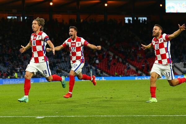 HRVATSKA PREDSTAVILA DRESOVE ZA KATAR: Podseća na onaj koji su nosili 1998. godine!