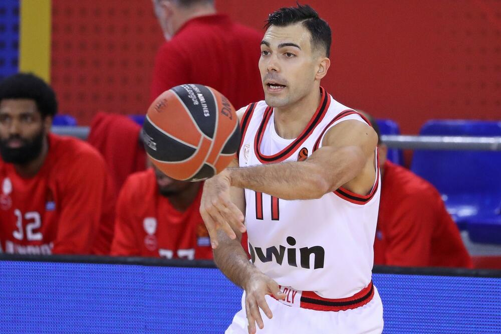 NA DAN SVADBE DOŠAO NA TRENING REPREZENTACIJE, PA JOŠ VEŽBAO ŠUT: Grčki as OPET pokazao neviđeni profesionalizam!