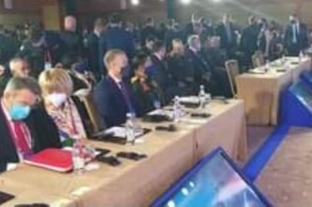 POČELA JE DEVETA MOSKOVSKA KONFERENCIJA O BEZBEDNOSTI! Prvi je reč dobio Vladimir Putin, a gost je i naš MINISTAR!