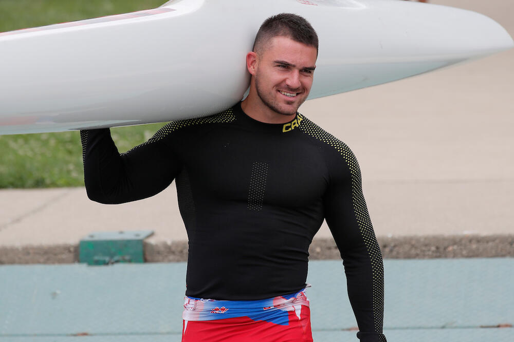 STEFANOVIĆ UZBUĐEN PRED TRKU: Jedva čekam da stanem u startni blok i pokažem koliko vredim!