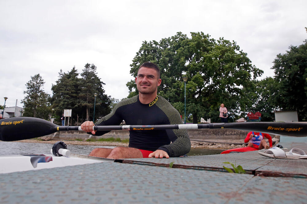 STEFANOVIĆ OČEKUJE DA BUDE JOŠ BRŽI U POLUFINALU: Otkrio je s čim se borio tokom trke!