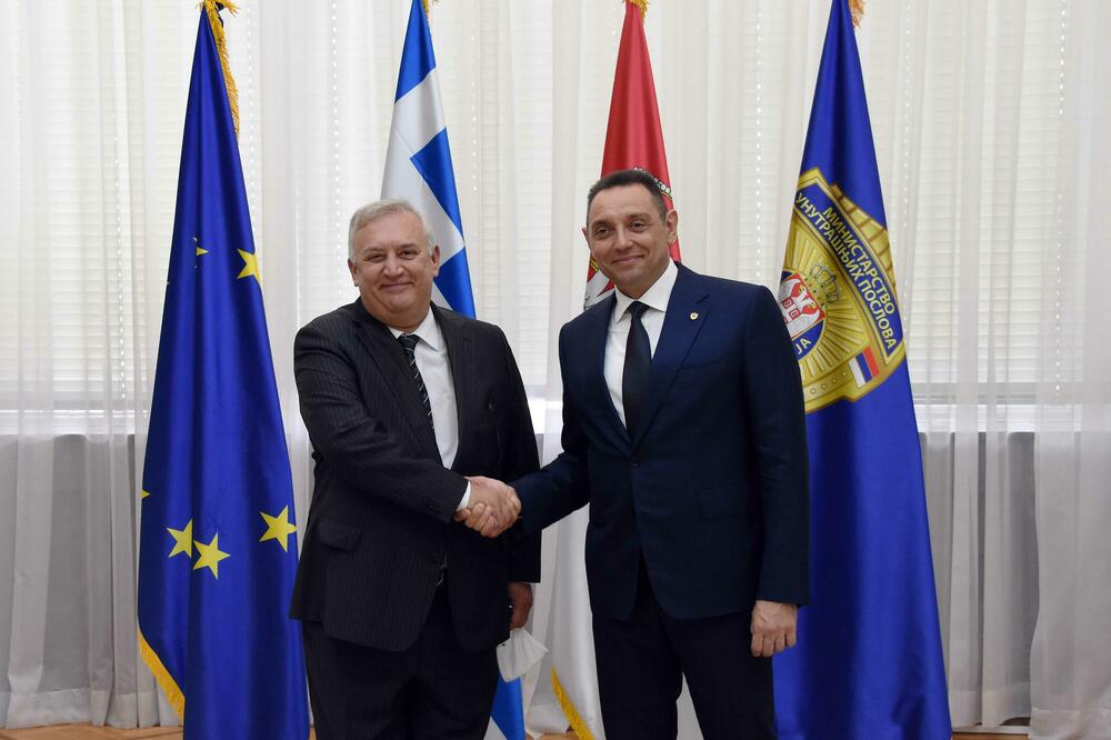 ALEKSANDAR VULIN SE SASTAO SA GRČKIM AMBASADOROM! Sporazum o zajedničkoj saradnji će unaprediti očuvanje reda!