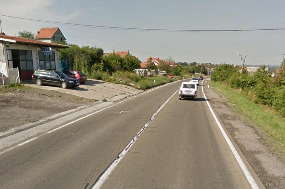 STRAVIČAN SUDAR NA IBARSKOJ: Muškarac teško povređen u sudaru KAMIONA I PUNTA