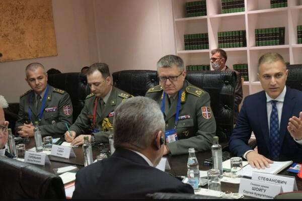 STEFANOVIĆ NA SASTANKU SA RUSKIM MINISTROM! Odnosi dve zemlje su na istorijskom maksimumu u oblasti odbrane!