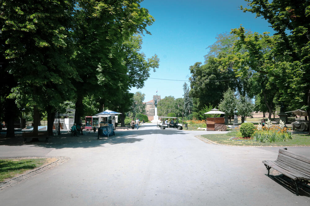 EVO KOJI GRAD U SRBIJI JE DANAS BIO NAJTOPLIJI! Za sutra najavljene JOŠ PAKLENIJE temperature, dobro se SPREMITE