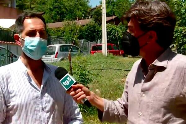 NOVINAR SPASAO NESTALOG NIKOLU (2): Policija tvrdi da se probudio usred NOĆI i odlutao na DNO KLISURE! (VIDEO)