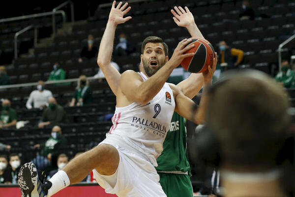 LEGENDA REALA ODLAZI U PENZIJU: Rejes odlučio da završi profesionalnu karijeru (FOTO)